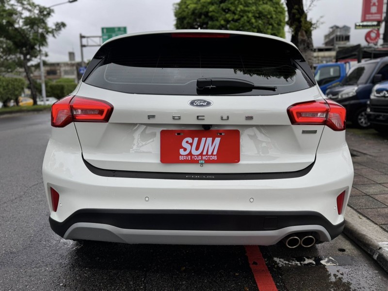 Ford/福特  Focus 金鑽店~FOCUS 1.5 任性版 旅行式 選配加裝360度環景影像 加購延長原廠保固6年 里程保證只跑18000公里 | 新北市汽車商業同業公會｜TACA優良車商聯盟｜中古、二手車買車賣車公會認證保固