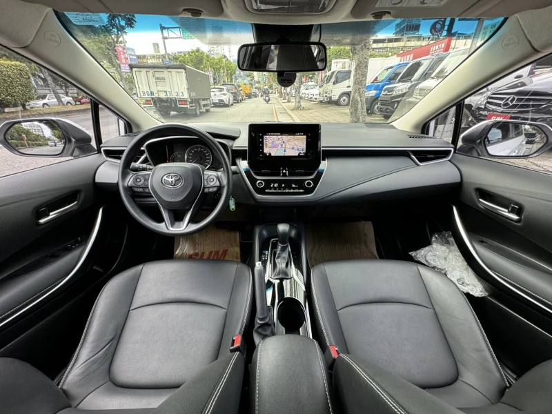 Toyota  Altis 金鑽店~自用車證只跑5萬公里，ACC跟車+車道偏移，AEB自動煞停，恆溫空調 | 新北市汽車商業同業公會｜TACA優良車商聯盟｜中古、二手車買車賣車公會認證保固