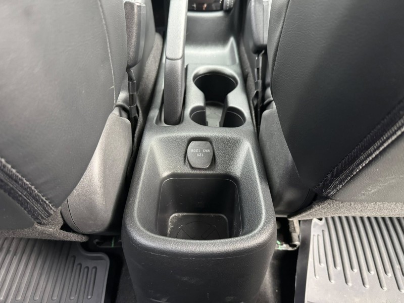 Nissan  Kicks 金鑽店~超時尚 大小空間剛剛好的小休旅 家庭用車來囉！2022年式 Kicks 1.5 智行旗艦版 里程保證只跑9千多公里！ | 新北市汽車商業同業公會｜TACA優良車商聯盟｜中古、二手車買車賣車公會認證保固