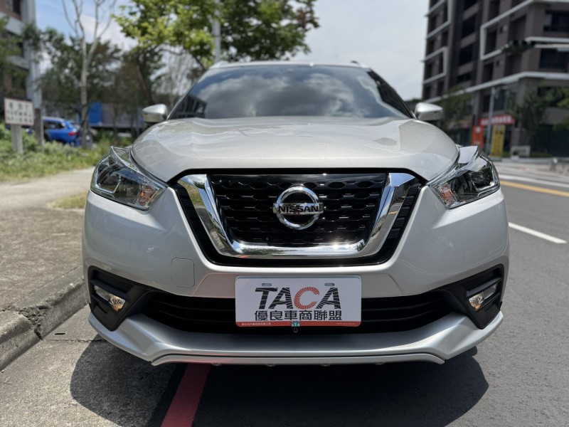 Nissan  Kicks 金鑽店~超時尚 大小空間剛剛好的小休旅 家庭用車來囉！2022年式 Kicks 1.5 智行旗艦版 里程保證只跑9千多公里！ | 新北市汽車商業同業公會｜TACA優良車商聯盟｜中古、二手車買車賣車公會認證保固