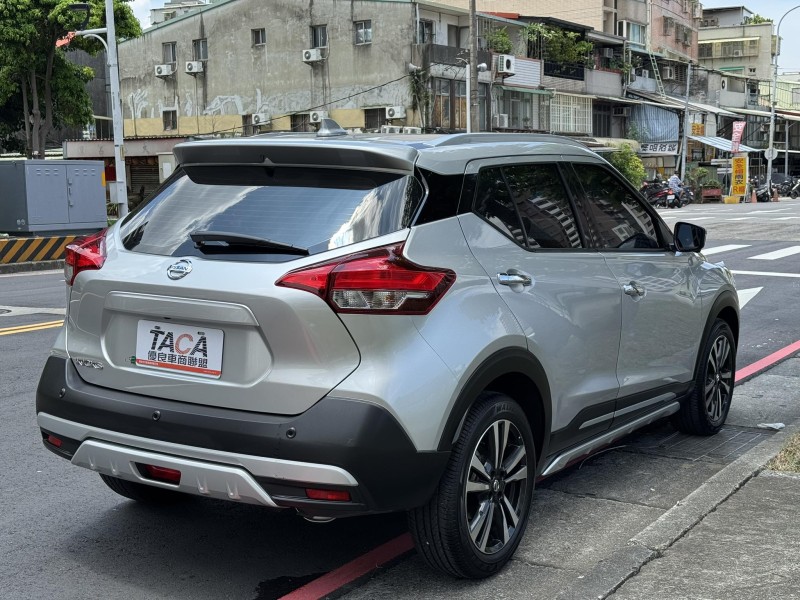 Nissan  Kicks 金鑽店~超時尚 大小空間剛剛好的小休旅 家庭用車來囉！2022年式 Kicks 1.5 智行旗艦版 里程保證只跑9千多公里！ | 新北市汽車商業同業公會｜TACA優良車商聯盟｜中古、二手車買車賣車公會認證保固
