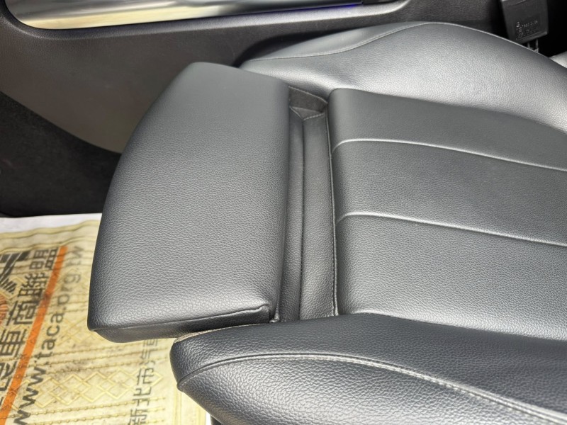 Mercedes-Benz/賓士   B-CLASS  B200 金鑽店~賓士總代理 B200 銀灰色 1.3 渦輪增壓 163匹馬力 前輪驅動 雙離合器7速自手排 | 新北市汽車商業同業公會｜TACA優良車商聯盟｜中古、二手車買車賣車公會認證保固