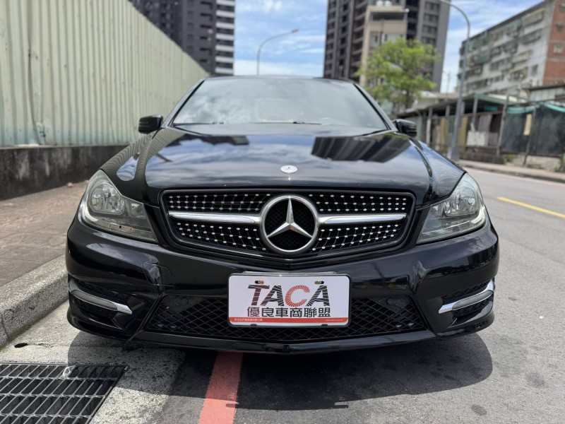 Mercedes-Benz/賓士   C-CLASS  C250 金鑽店~  C250 AMG版 1.8 直列4缸 渦輪增壓 204匹 7速手自排 天窗 定速 電動座椅 9安 安卓機 無線Apple CarPlay   | 新北市汽車商業同業公會｜TACA優良車商聯盟｜中古、二手車買車賣車公會認證保固