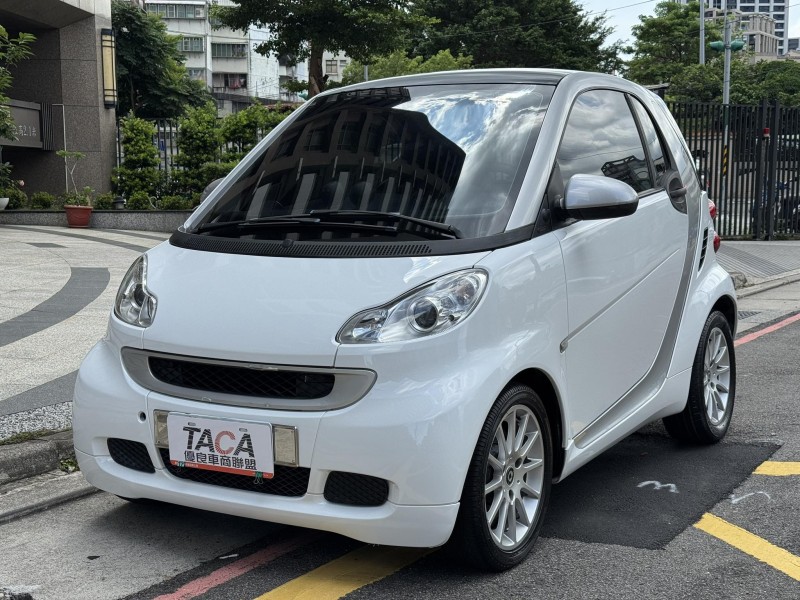 Smart  SMART FORTWO 金鑽店~SMART FORTWO 1.0 方便好停車 遮風擋雨 天熱有冷氣吹涼涼 全台跑透透 超省油 省稅金！ | 新北市汽車商業同業公會｜TACA優良車商聯盟｜中古、二手車買車賣車公會認證保固