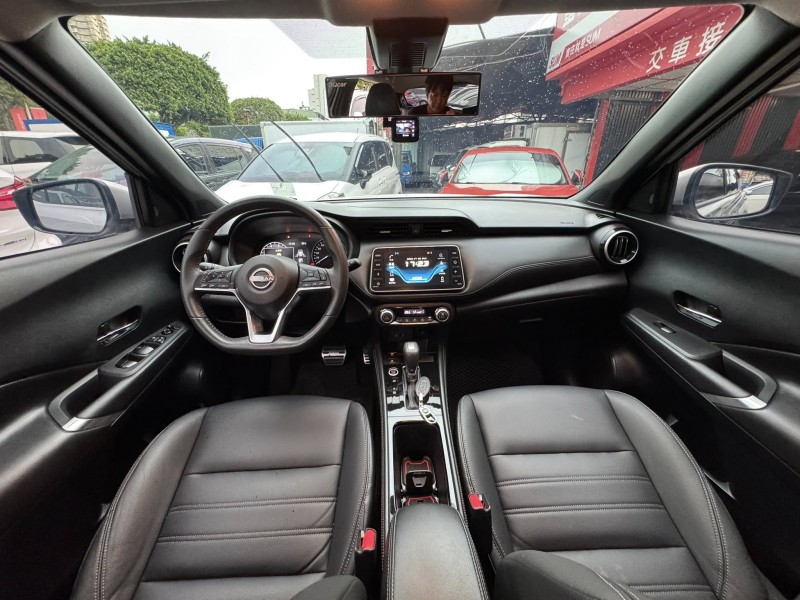 Nissan  Kicks 金鑽店~Kicks 大改款 旗艦版1.6 自然進氣 直列4缸 135匹馬力 加購平衡桿 下護板 底盤防鏽 原廠6年6大系統保固 里程保證只跑16000多公里！ | 新北市汽車商業同業公會｜TACA優良車商聯盟｜中古、二手車買車賣車公會認證保固