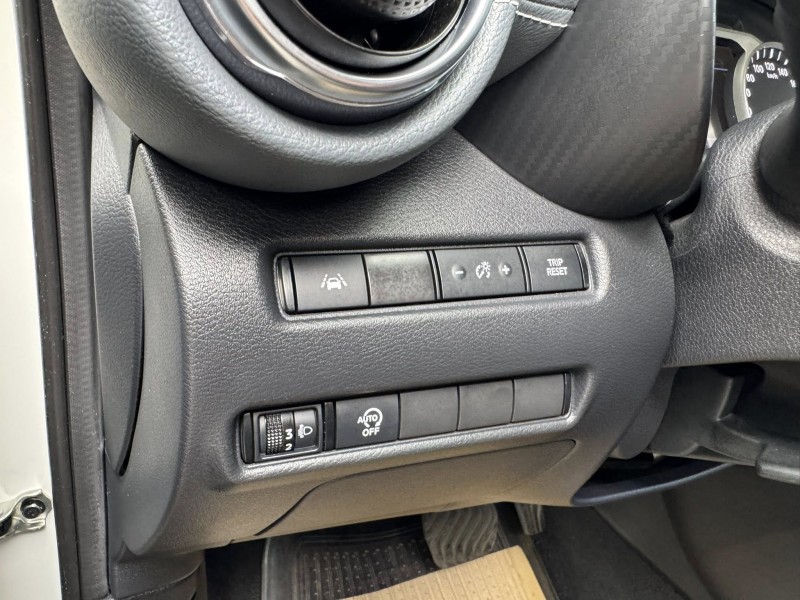 Nissan  Juke 金鑽店~Juke 日本原裝進口 1.0 最高階駕趣享樂版 渦輪增壓 7速自手排！ | 新北市汽車商業同業公會｜TACA優良車商聯盟｜中古、二手車買車賣車公會認證保固