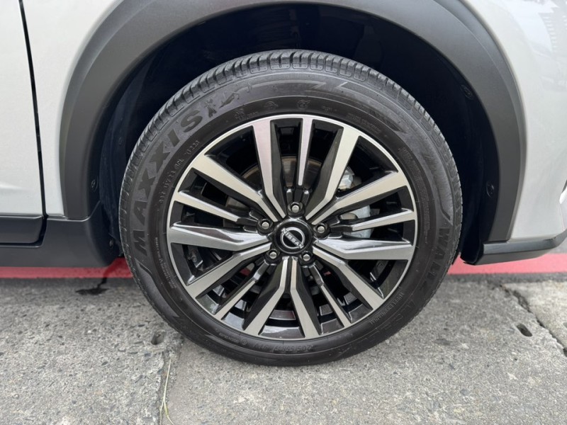 Nissan  Kicks 金鑽店~Kicks 大改款 旗艦版1.6 自然進氣 直列4缸 135匹馬力 加購平衡桿 下護板 底盤防鏽 原廠6年6大系統保固 里程保證只跑16000多公里！ | 新北市汽車商業同業公會｜TACA優良車商聯盟｜中古、二手車買車賣車公會認證保固