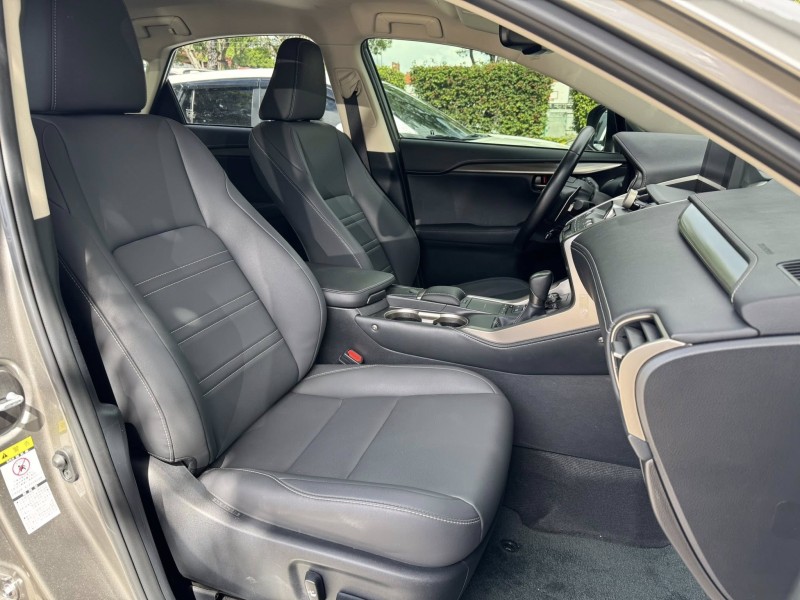 Lexus  NX 金鑽店~2020年式 LEXUS NX200 菁英 Plus版 自然進氣 150匹馬力 CVT8速手自排 只跑3萬多公里 車況超優！ | 新北市汽車商業同業公會｜TACA優良車商聯盟｜中古、二手車買車賣車公會認證保固