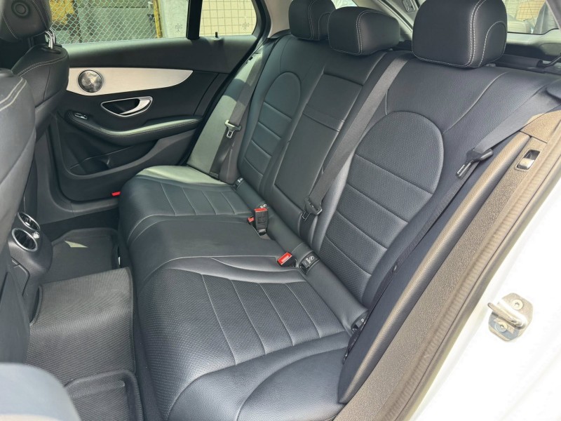Mercedes-Benz/賓士   C-CLASS  C200 金鑽店~C200 Avantgarde  旅行式 5門掀背  9速手自排 渦輪增壓 184匹馬力 2.0 後輪驅動  里程保證11萬多公里 車況超優！ | 新北市汽車商業同業公會｜TACA優良車商聯盟｜中古、二手車買車賣車公會認證保固