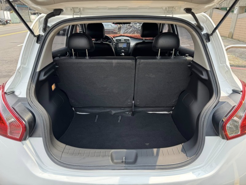Nissan  Tiida 金鑽店~TIIDA 1.6 掀背旗艦版 自然進氣 115匹馬力 CVT無段變速 前輪驅動 省油好開 穩定性高 里程保證只跑8萬多公里！ | 新北市汽車商業同業公會｜TACA優良車商聯盟｜中古、二手車買車賣車公會認證保固