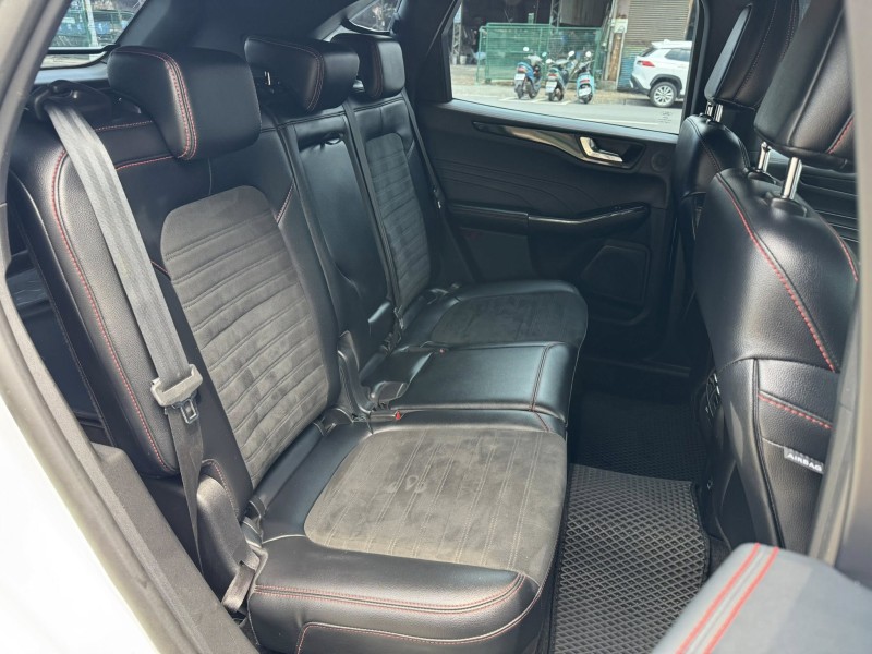 Ford/福特  Kuga 金鑽店~Kuga ST-Line X AWD 2.0  白色 8速手自排 250匹馬力 渦輪增壓 4輪驅動 大滿配 第三方認證車 里程履約保證！ | 新北市汽車商業同業公會｜TACA優良車商聯盟｜中古、二手車買車賣車公會認證保固