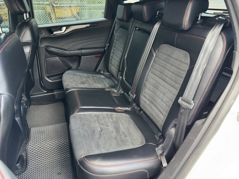 Ford/福特  Kuga 金鑽店~Kuga ST-Line X AWD 2.0  白色 8速手自排 250匹馬力 渦輪增壓 4輪驅動 大滿配 第三方認證車 里程履約保證！ | 新北市汽車商業同業公會｜TACA優良車商聯盟｜中古、二手車買車賣車公會認證保固