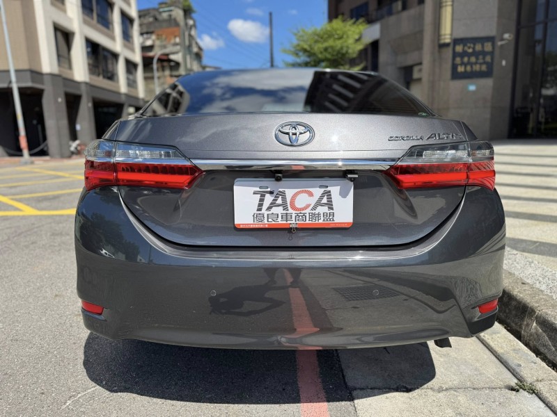 Toyota  Altis 金鑽店~ALTIS 1.8 灰 ㄧ手車 里程保證只跑48000多公里 車況不論外觀或內裝都非常漂亮！ 140匹馬力 自然進氣 7速手自排 ！ | 新北市汽車商業同業公會｜TACA優良車商聯盟｜中古、二手車買車賣車公會認證保固