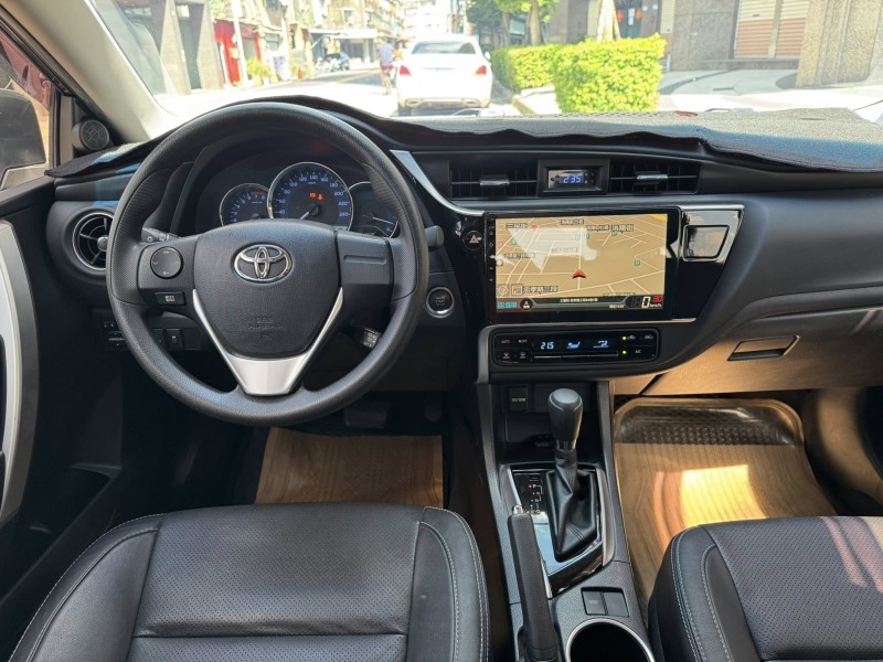 Toyota  Altis 金鑽店~ALTIS 1.8 灰 ㄧ手車 里程保證只跑48000多公里 車況不論外觀或內裝都非常漂亮！ 140匹馬力 自然進氣 7速手自排 ！ | 新北市汽車商業同業公會｜TACA優良車商聯盟｜中古、二手車買車賣車公會認證保固