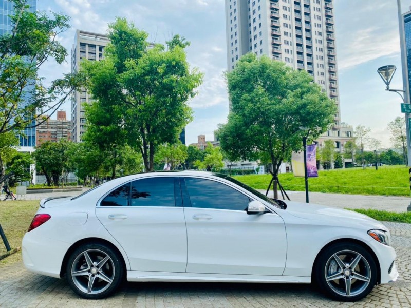 Mercedes-Benz/賓士   C-CLASS  C300 2014年 BENZ 賓士 C300 4matic 白色 2.0L | 新北市汽車商業同業公會｜TACA優良車商聯盟｜中古、二手車買車賣車公會認證保固