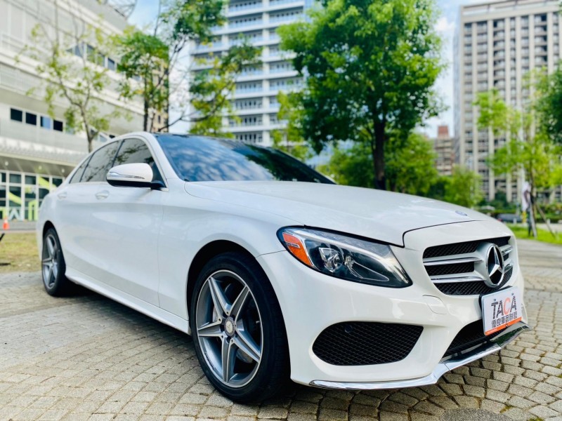 Mercedes-Benz/賓士   C-CLASS  C300 2014年 BENZ 賓士 C300 4matic 白色 2.0L | 新北市汽車商業同業公會｜TACA優良車商聯盟｜中古、二手車買車賣車公會認證保固
