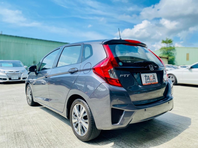 Honda  FIT 2016年 Honda 本田 Fit 費特 深灰色 1.5L VTi-S版 | 新北市汽車商業同業公會｜TACA優良車商聯盟｜中古、二手車買車賣車公會認證保固