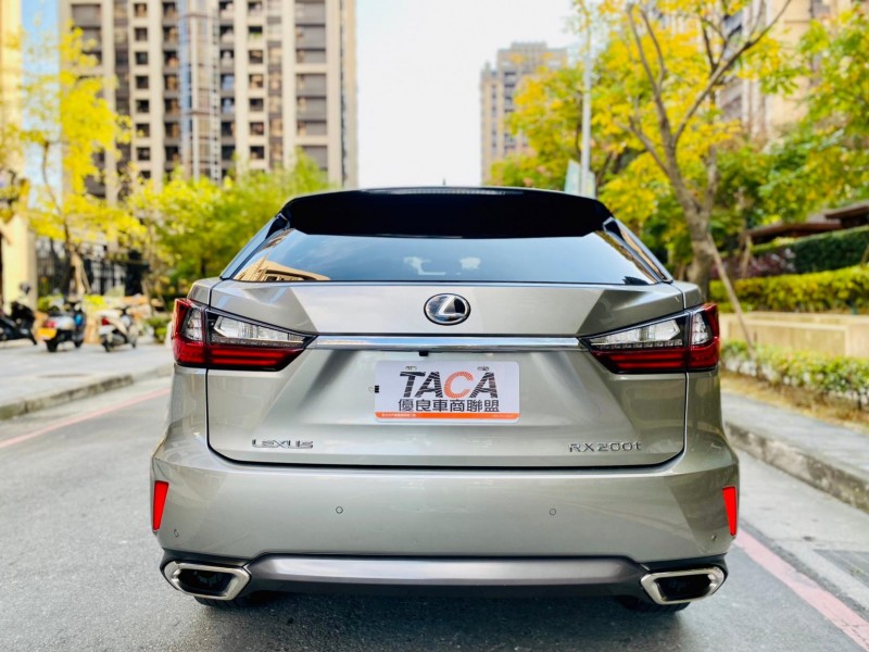 Lexus  RX 15年出廠16年式 LEXUS 凌志 RX200T 淺棕色 2.0L | 新北市汽車商業同業公會｜TACA優良車商聯盟｜中古、二手車買車賣車公會認證保固