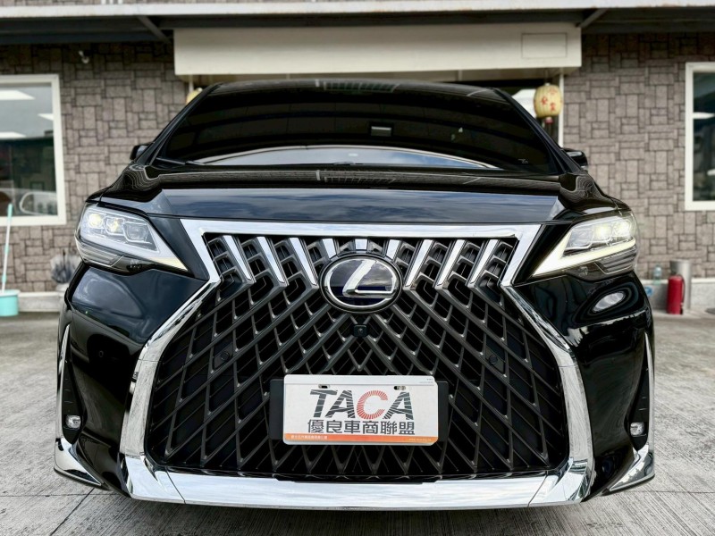 Lexus  LX 2023年 凌志 Lexus LM300h | 新北市汽車商業同業公會｜TACA優良車商聯盟｜中古、二手車買車賣車公會認證保固