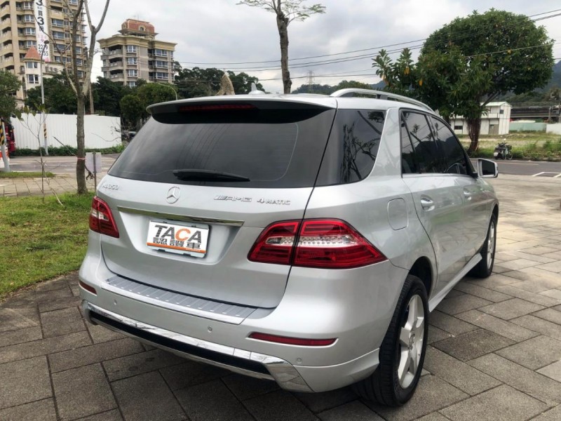 Mercedes-Benz/賓士   ML-CLASS  ML350 【總代理、AMG、原鈑件】ML350 3.0 一手車 保固車 旅行車 認證車 | 新北市汽車商業同業公會｜TACA優良車商聯盟｜中古、二手車買車賣車公會認證保固