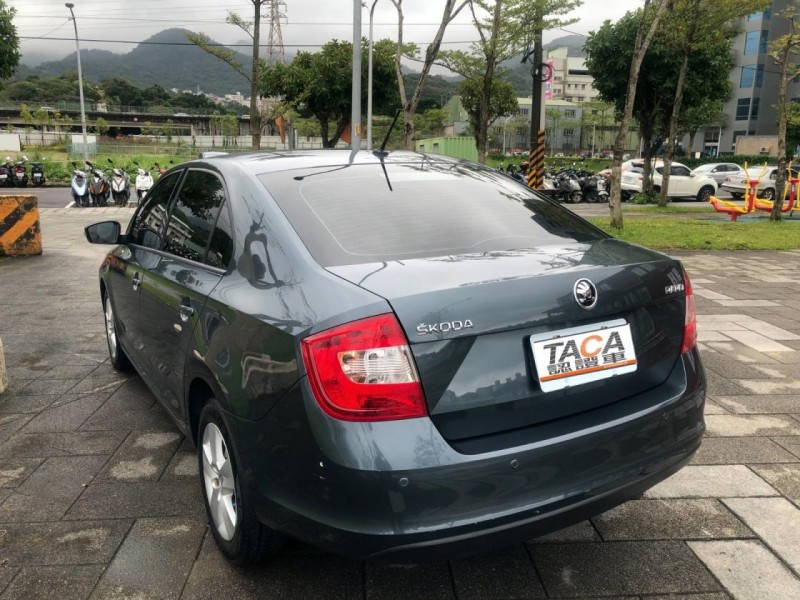 Skoda  Rapid 【原廠保養、自然進氣、原鈑件】RAPID 1.6 保固車 認證車 省油省稅金 | 新北市汽車商業同業公會｜TACA優良車商聯盟｜中古、二手車買車賣車公會認證保固