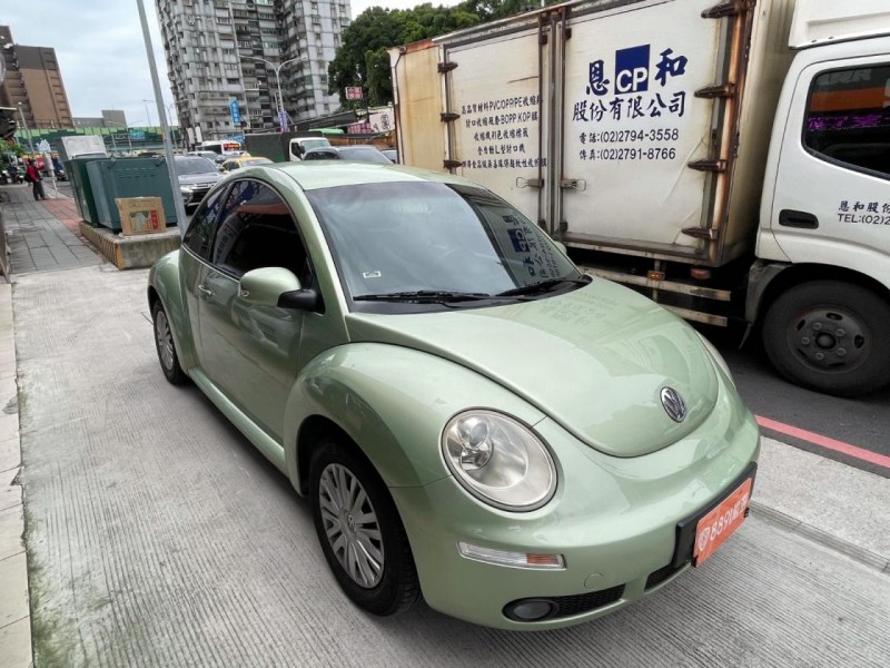 Volkswagen 福斯  Beetle 【原鈑件、實跑6萬公里、內外極新】BEETLE 1.6 認證車 無菸車 里程保證 | 新北市汽車商業同業公會｜TACA優良車商聯盟｜中古、二手車買車賣車公會認證保固