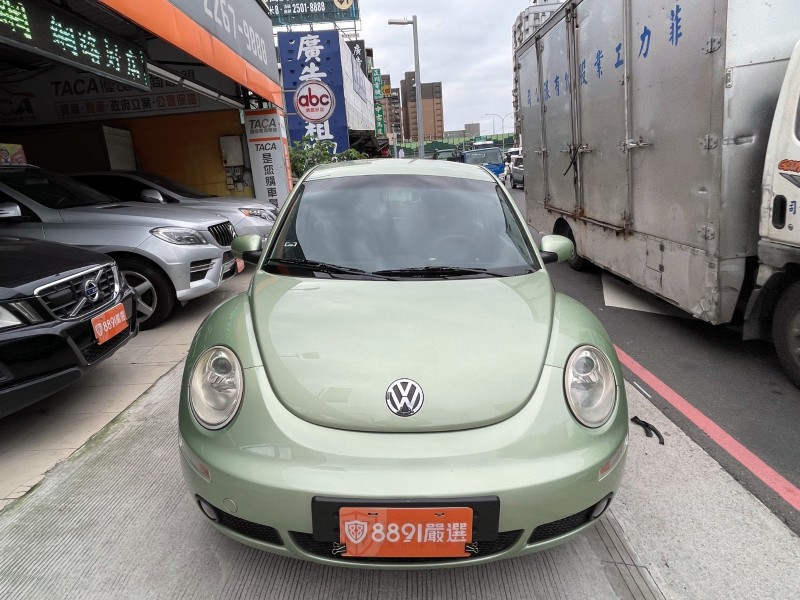 Volkswagen 福斯  Beetle 【原鈑件、實跑6萬公里、內外極新】BEETLE 1.6 認證車 無菸車 里程保證 | 新北市汽車商業同業公會｜TACA優良車商聯盟｜中古、二手車買車賣車公會認證保固