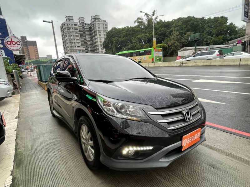 Honda  CR-V 【VTi版、省油省稅金、安卓機】CR-V 2.0 一手車 保固車 實車實價 贏錠 | 新北市汽車商業同業公會｜TACA優良車商聯盟｜中古、二手車買車賣車公會認證保固