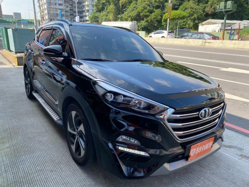 Hyundai  Tucson 【全台最美柴油旗艦4WD、最佳扭力41kgm】 | 新北市汽車商業同業公會｜TACA優良車商聯盟｜中古、二手車買車賣車公會認證保固