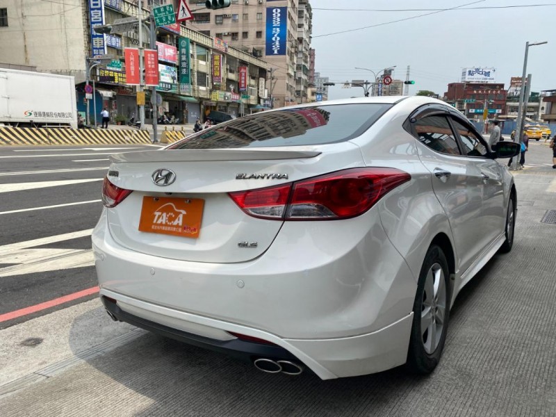 Hyundai  Elantra 【頂級天窗版、選配、免鑰匙｜贏錠】 | 新北市汽車商業同業公會｜TACA優良車商聯盟｜中古、二手車買車賣車公會認證保固