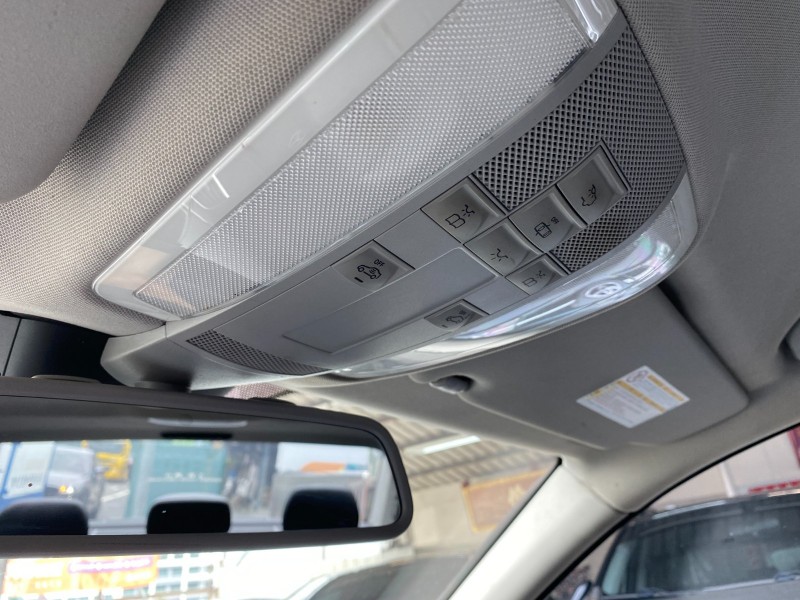 Mercedes-Benz/賓士   C-CLASS  C180 【總代理台灣賓士、認證合格｜贏錠】 | 新北市汽車商業同業公會｜TACA優良車商聯盟｜中古、二手車買車賣車公會認證保固