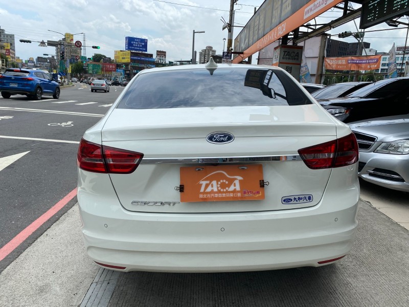 Ford/福特  Escort 【實跑9千公里、時尚頂級版｜贏錠嚴選】 | 新北市汽車商業同業公會｜TACA優良車商聯盟｜中古、二手車買車賣車公會認證保固