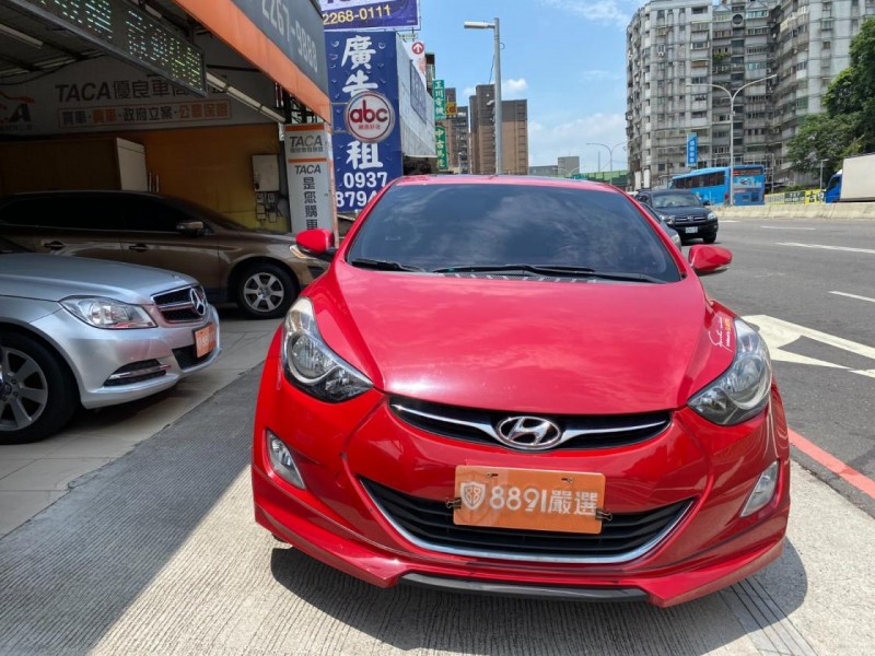 Hyundai  Elantra 【天窗、空力套件、I key、循跡、贏錠TACA】 | 新北市汽車商業同業公會｜TACA優良車商聯盟｜中古、二手車買車賣車公會認證保固