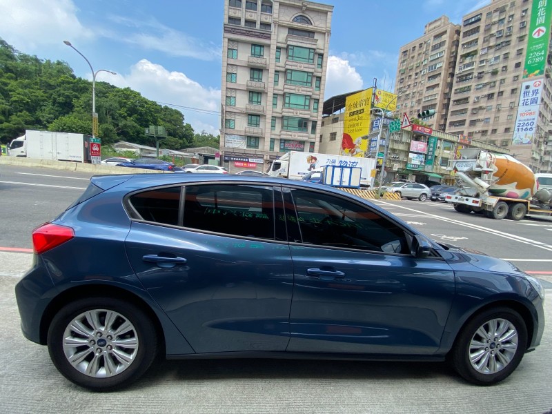 Ford/福特  Focus 【贏錠嚴選 認證美車、如新車、盲點偵測】 | 新北市汽車商業同業公會｜TACA優良車商聯盟｜中古、二手車買車賣車公會認證保固