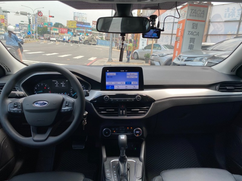 Ford/福特  Focus 【贏錠嚴選 認證美車、如新車、盲點偵測】 | 新北市汽車商業同業公會｜TACA優良車商聯盟｜中古、二手車買車賣車公會認證保固