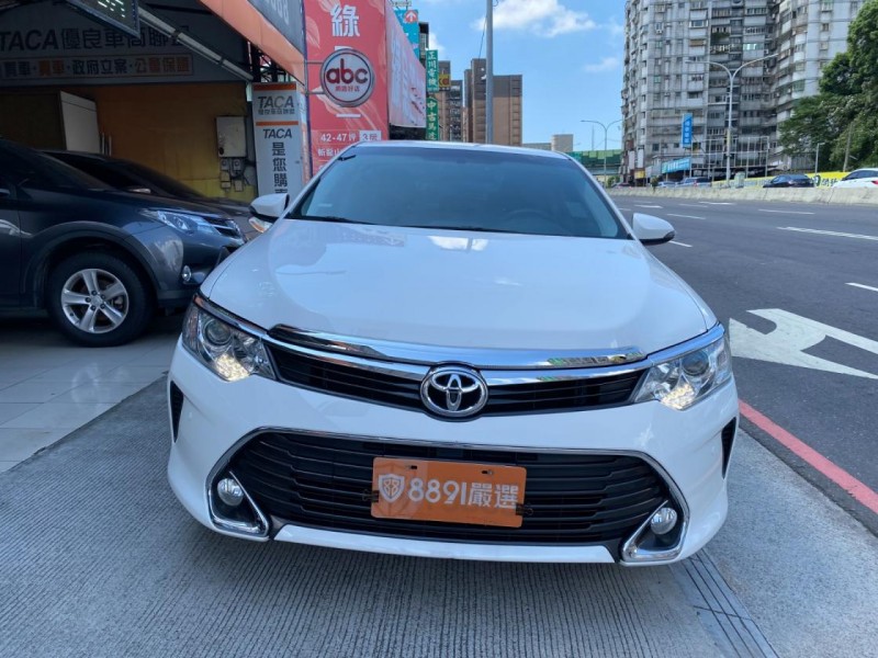 Toyota  Camry 贏錠嚴選｜I-KEY、摸門、九安、定速循跡、胎壓、原廠保養 | 新北市汽車商業同業公會｜TACA優良車商聯盟｜中古、二手車買車賣車公會認證保固