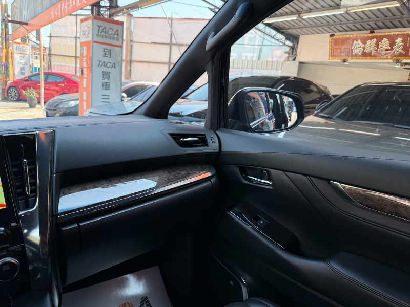Toyota  ALPHARD TSS 2.0輔助駕駛、全速域跟車、原廠保養、黑內裝、認證合格 | 新北市汽車商業同業公會｜TACA優良車商聯盟｜中古、二手車買車賣車公會認證保固