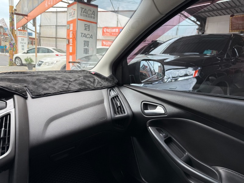 Ford/福特  Focus 低里程保證、認證合格、原鈑件、定速、倒影 | 新北市汽車商業同業公會｜TACA優良車商聯盟｜中古、二手車買車賣車公會認證保固