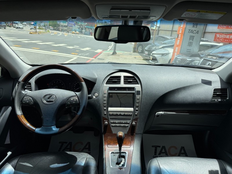 Lexus  ES 【天窗、定速、雙電動冷熱通風椅、超低里程】 | 新北市汽車商業同業公會｜TACA優良車商聯盟｜中古、二手車買車賣車公會認證保固