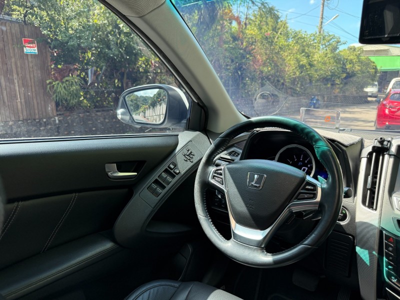 Luxgen  U6 Turbo 【電尾門、車道偏移警示、行人偵測警示、HUD抬頭顯示器、360度環景影像】 | 新北市汽車商業同業公會｜TACA優良車商聯盟｜中古、二手車買車賣車公會認證保固