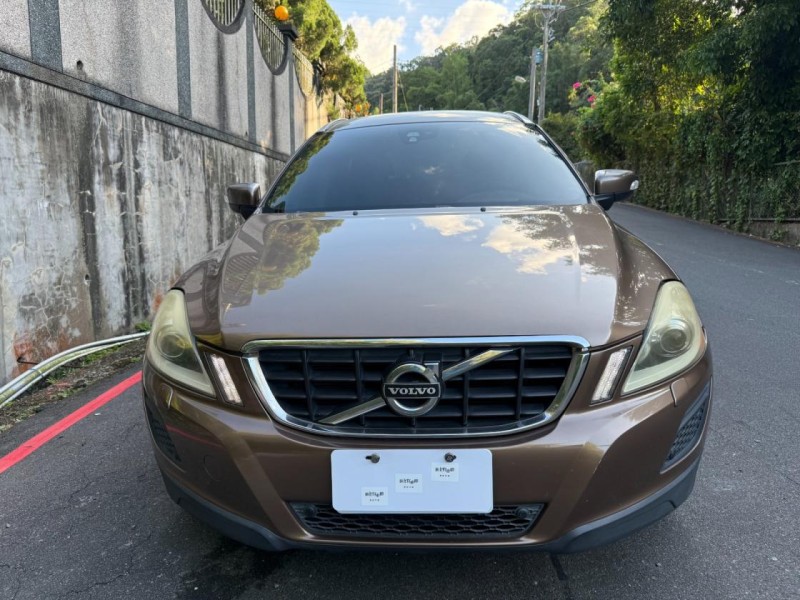 Volvo  XC60 實車實價、HID、盲點、原版件 | 新北市汽車商業同業公會｜TACA優良車商聯盟｜中古、二手車買車賣車公會認證保固