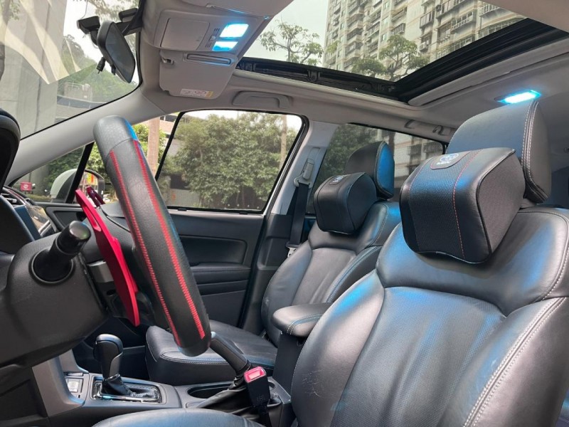 Subaru  Forester 2014年 Subaru Forester 2.0 全景天窗 頂級XT 電尾門 換檔快撥鍵 AWD 實車實價 | 新北市汽車商業同業公會｜TACA優良車商聯盟｜中古、二手車買車賣車公會認證保固