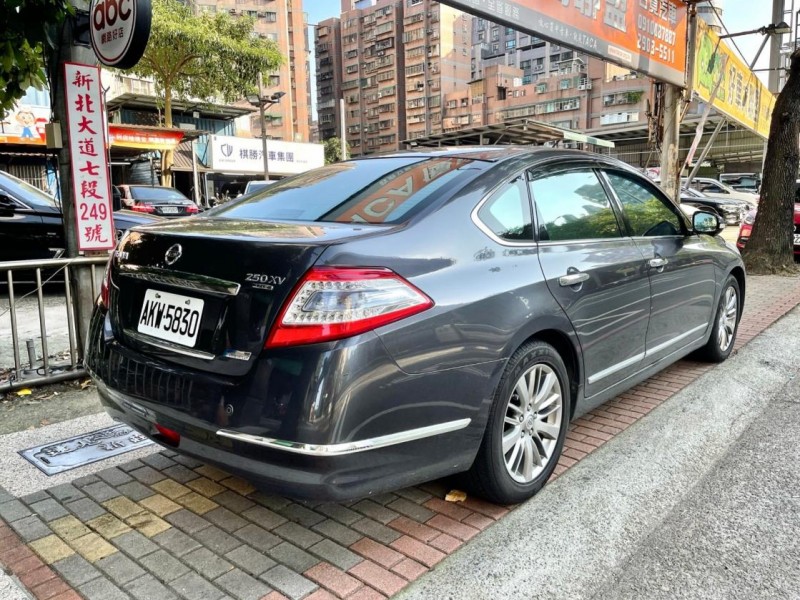 Nissan  Teana 一手車 原版件 里程保證 HID頭燈 360環景 內外氣氛非常漂亮 | 新北市汽車商業同業公會｜TACA優良車商聯盟｜中古、二手車買車賣車公會認證保固