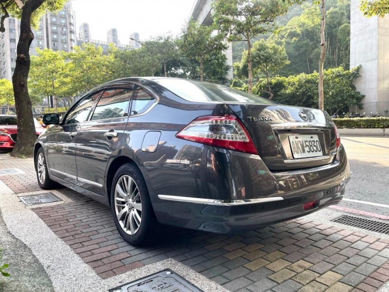 Nissan  Teana 一手車 原版件 里程保證 HID頭燈 360環景 內外氣氛非常漂亮 | 新北市汽車商業同業公會｜TACA優良車商聯盟｜中古、二手車買車賣車公會認證保固