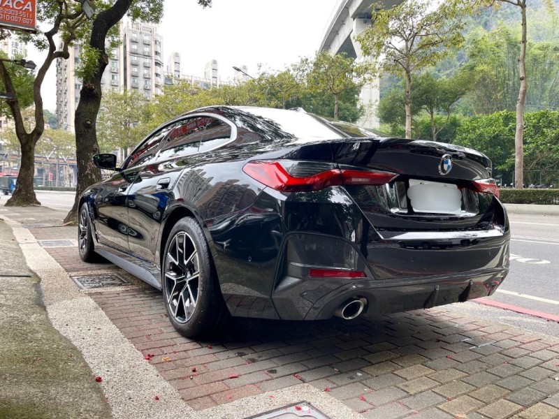 BMW/ 寶馬  4 SERIES  420i M Sport BMW 4-Series Gran Coupé 2023款 420i M Sport 黑色 | 新北市汽車商業同業公會｜TACA優良車商聯盟｜中古、二手車買車賣車公會認證保固