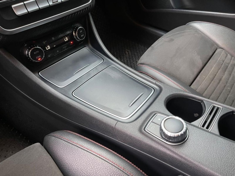Mercedes-Benz/賓士   A-CLASS  A180 M-Benz A-Class 2016款 AMG A180 Line 白色 | 新北市汽車商業同業公會｜TACA優良車商聯盟｜中古、二手車買車賣車公會認證保固