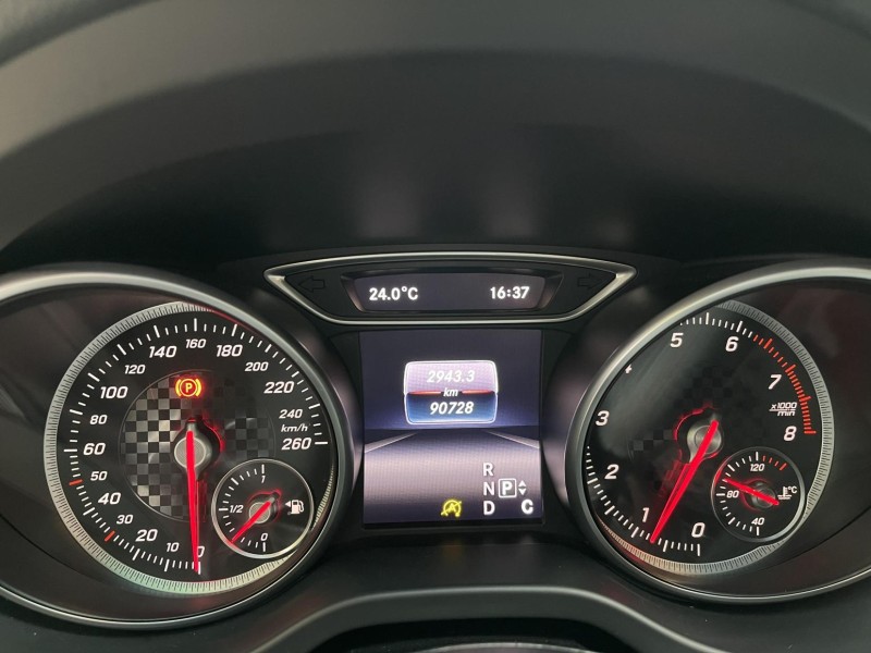 Mercedes-Benz/賓士   A-CLASS  A180 M-Benz A-Class 2016款 AMG A180 Line 白色 | 新北市汽車商業同業公會｜TACA優良車商聯盟｜中古、二手車買車賣車公會認證保固