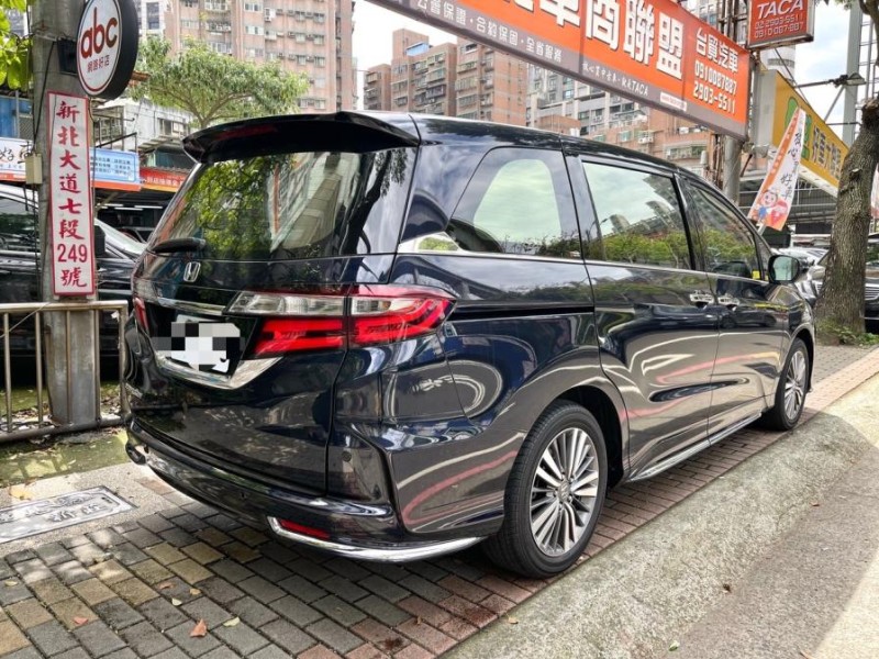 Honda  Odyssey Honda Odyssey 2018款 APEX 七人座 藍色 | 新北市汽車商業同業公會｜TACA優良車商聯盟｜中古、二手車買車賣車公會認證保固