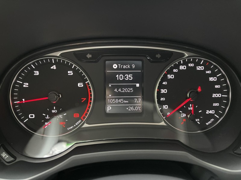 Audi  A1 Audi A1 2017款 25 TFSI 黑色 | 新北市汽車商業同業公會｜TACA優良車商聯盟｜中古、二手車買車賣車公會認證保固