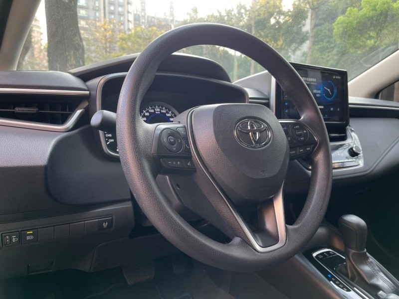 Toyota  Altis Toyota Corolla Altis 2023款 Hybrid尊爵 白色 | 新北市汽車商業同業公會｜TACA優良車商聯盟｜中古、二手車買車賣車公會認證保固